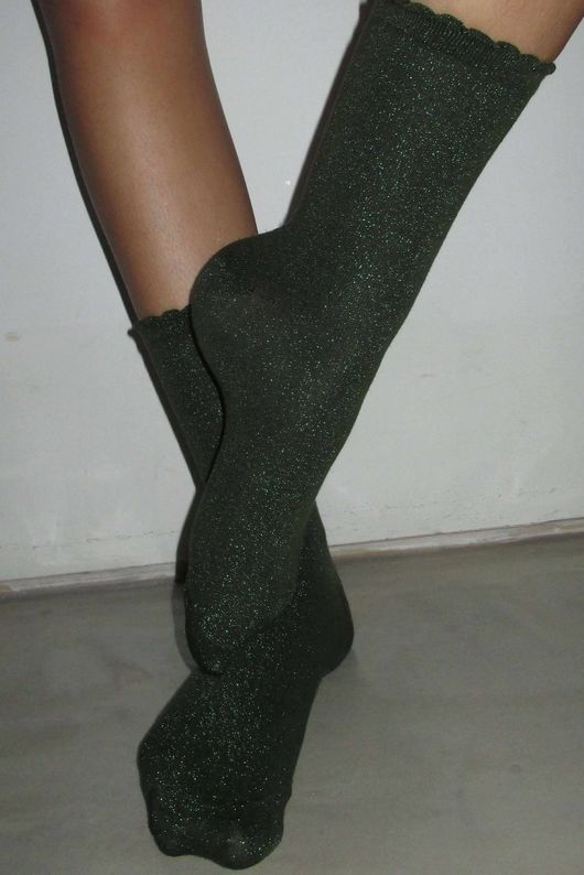Scalloped Glitter Socks Olive